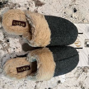 New Kona house shoes